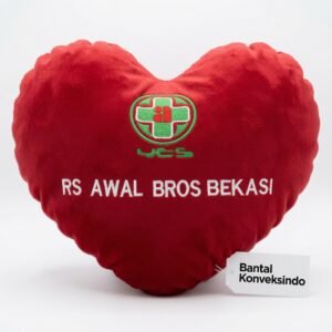 Produsen bantal custom produksi Bantal Konveksindo untuk souvenir, merchandise, dan promosi perusahaan.
